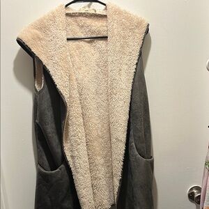 Women's Gray and Cream Sleeveless Jacket with hood